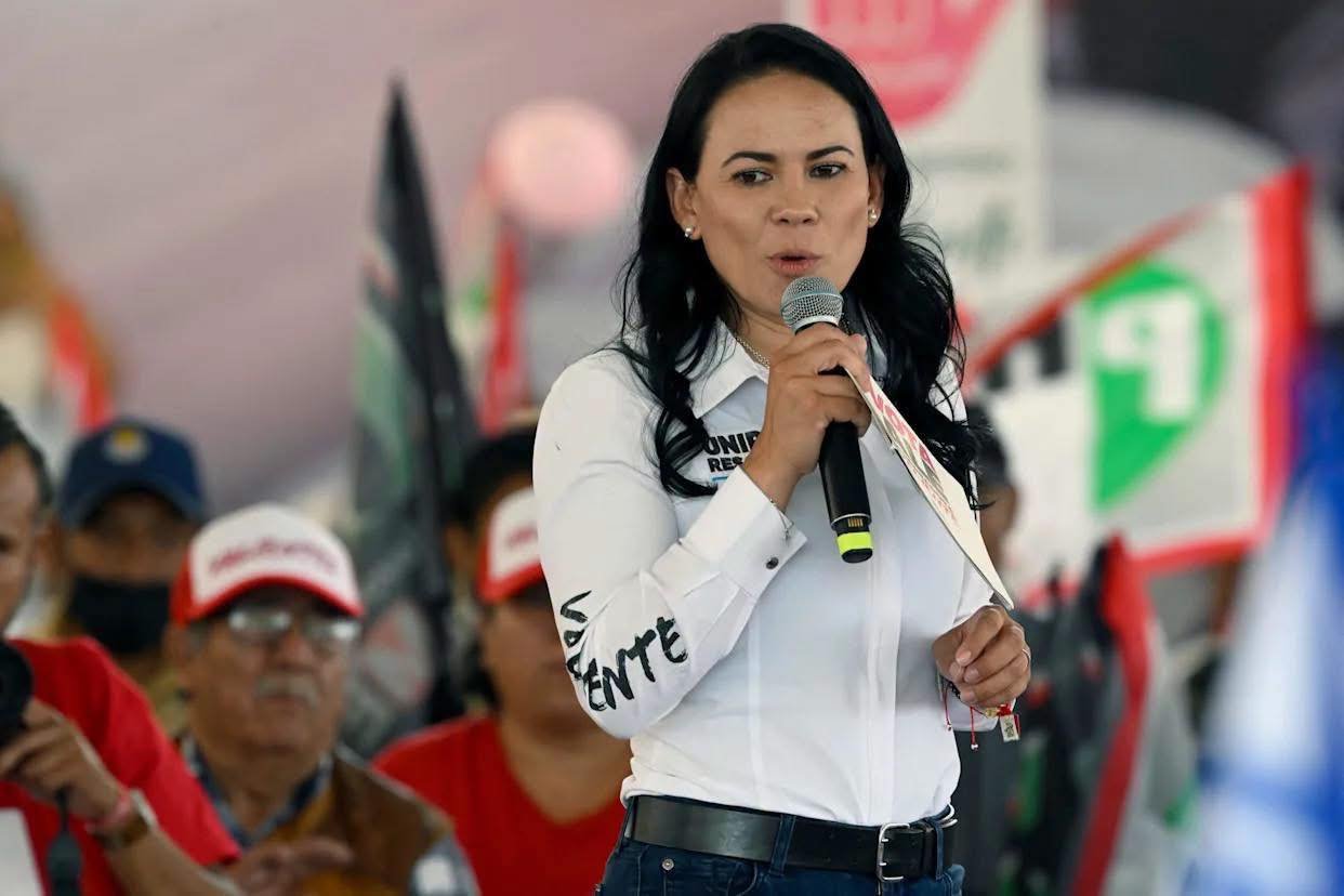 Alejandra del Moral: Del discurso opositor al acomodo en el poder